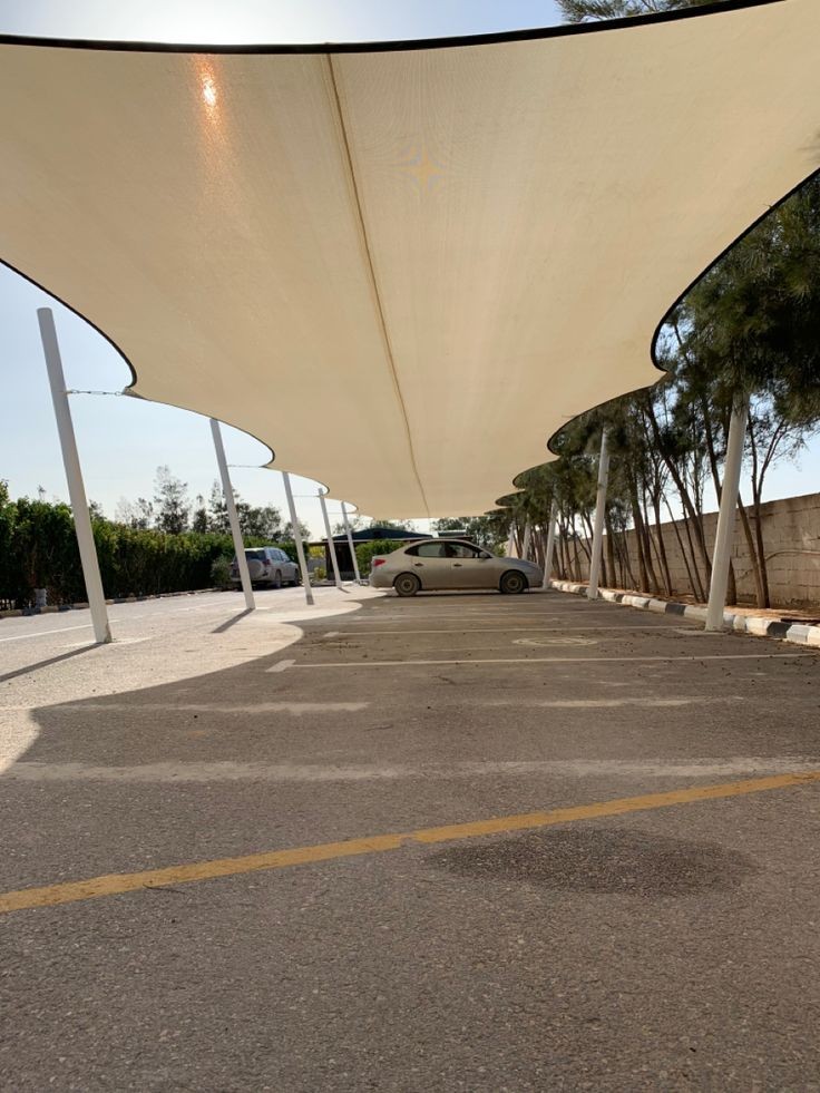 مظلات الشراع في جدة – تصاميم هندسية عصرية من ديار المملكة